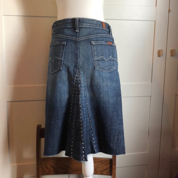 7 for all Mankind DENIM SKIRT WITH STUDDED DETAIL - Picture 1 of 6